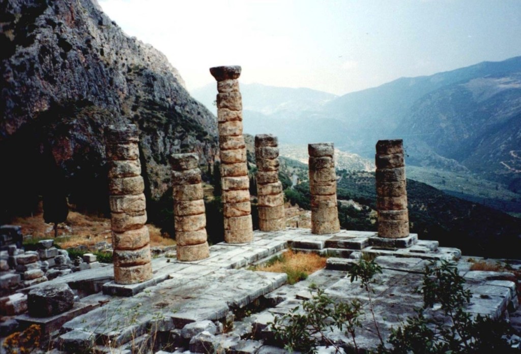 Delphi columns, site of the Oracle
