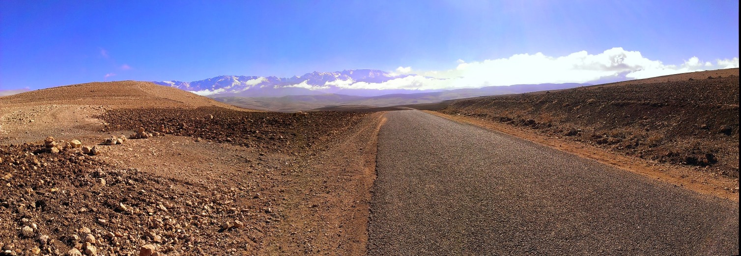 Road up to Kik Plateau