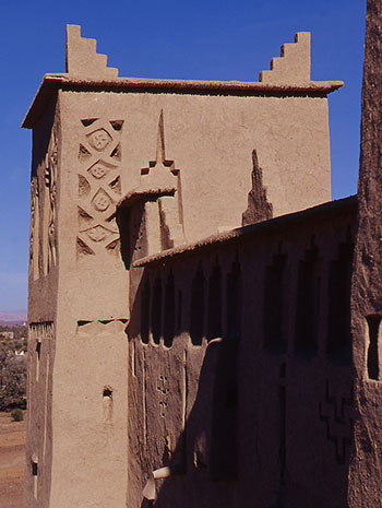 Kasbah Ben Moro - tower